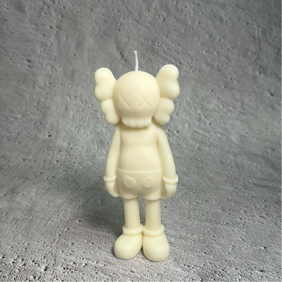 Bougie Kaws