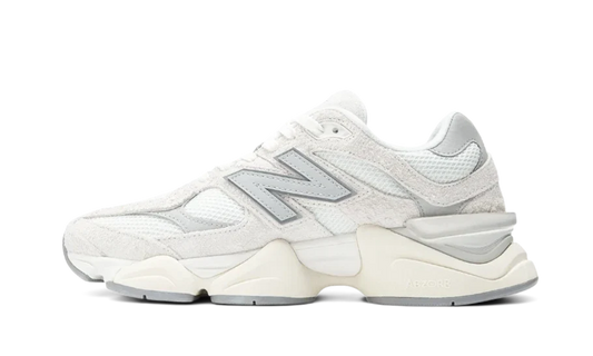 New Balance New Balance 9060 Sea Salt Moonbeam - U9060WHT