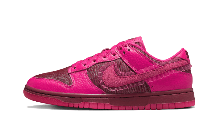 Nike Nike Dunk Low Valentines Day (2022) - DQ9324-600