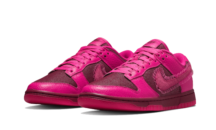 Nike Nike Dunk Low Valentines Day (2022) - DQ9324-600