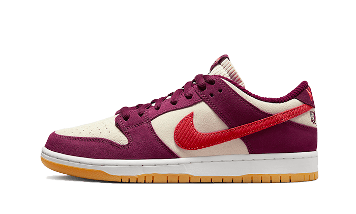 Nike Nike SB Dunk Low Skate Like A Girl Bordeaux - DX4589-600