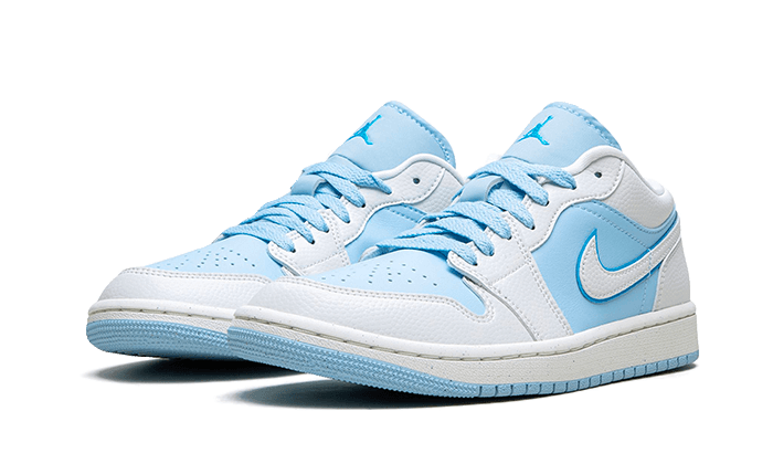 Air Jordan Air Jordan 1 Low SE Reverse Ice Blue - DV1299-104