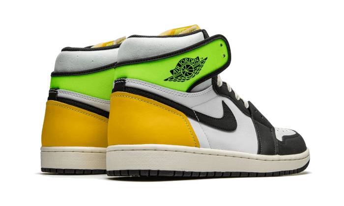 Air Jordan Air Jordan 1 Retro High OG Volt Gold - 555088-118