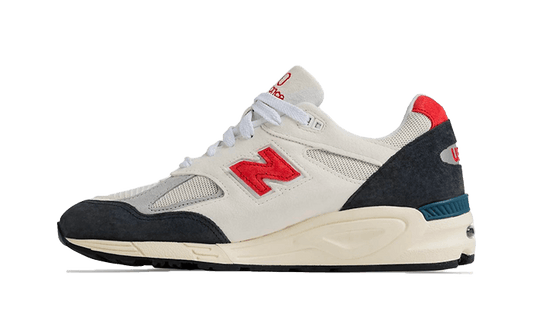 New Balance New Balance 990 V2 Made In USA Navy Sea Salt - M990TA2