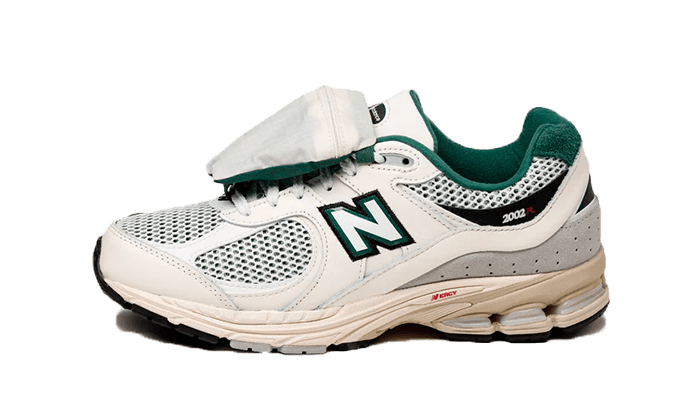 New Balance New Balance 2002R Sea Salt Vintage Teal - M2002RVD