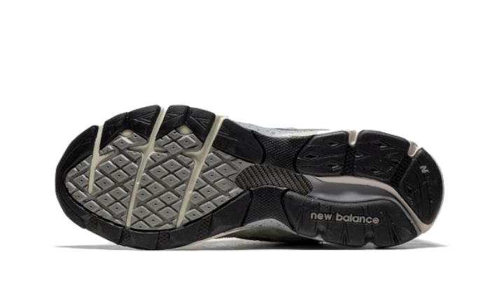 New Balance New Balance 990 V3 Patta Keep Your Family Close - M990PP3