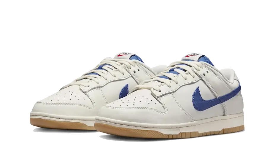 Nike Nike Dunk Low SE Sail Dark Marina Blue - DX3198-133