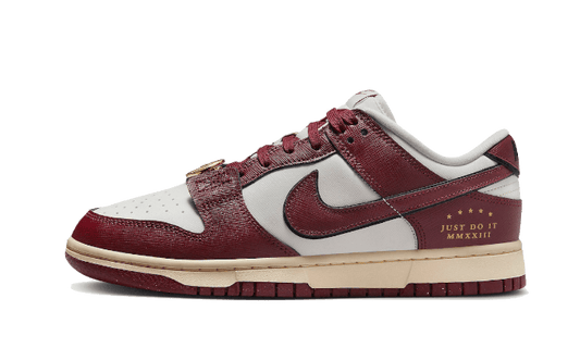 Nike Nike Dunk Low SE Sail Team Red - DV1160-101