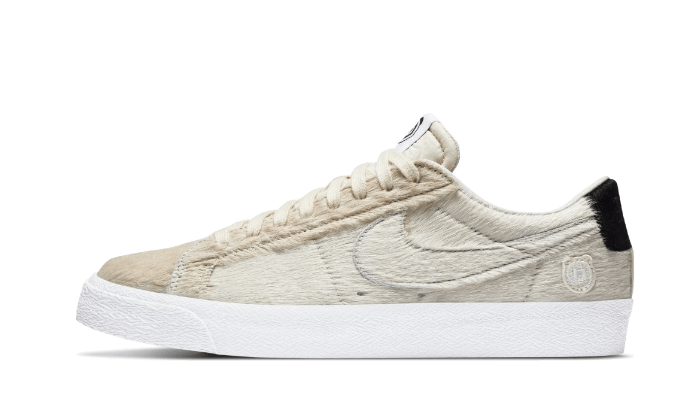 Nike Nike SB Blazer Low Medicom Toy (2020) - CZ4620-200