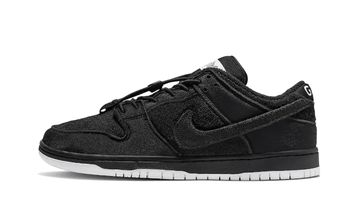 Nike SB Dunk Low Gnarhunters - DH7756-010